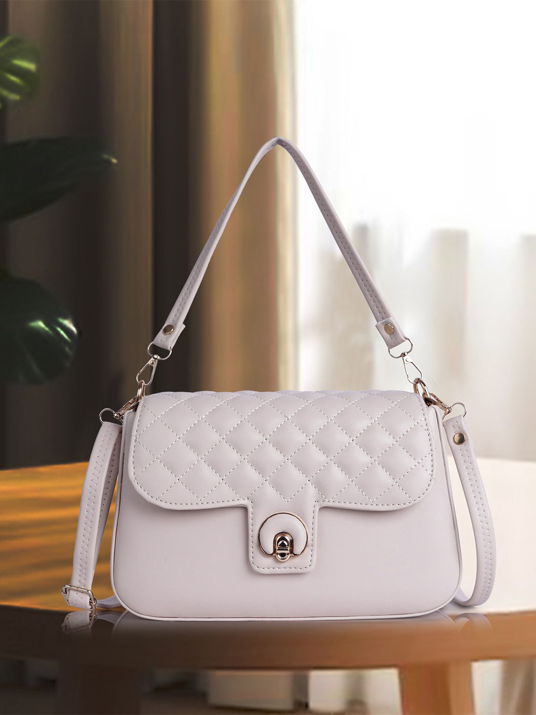 LUNA & SOL Women Textured Structured Quilted Shoulder Bag