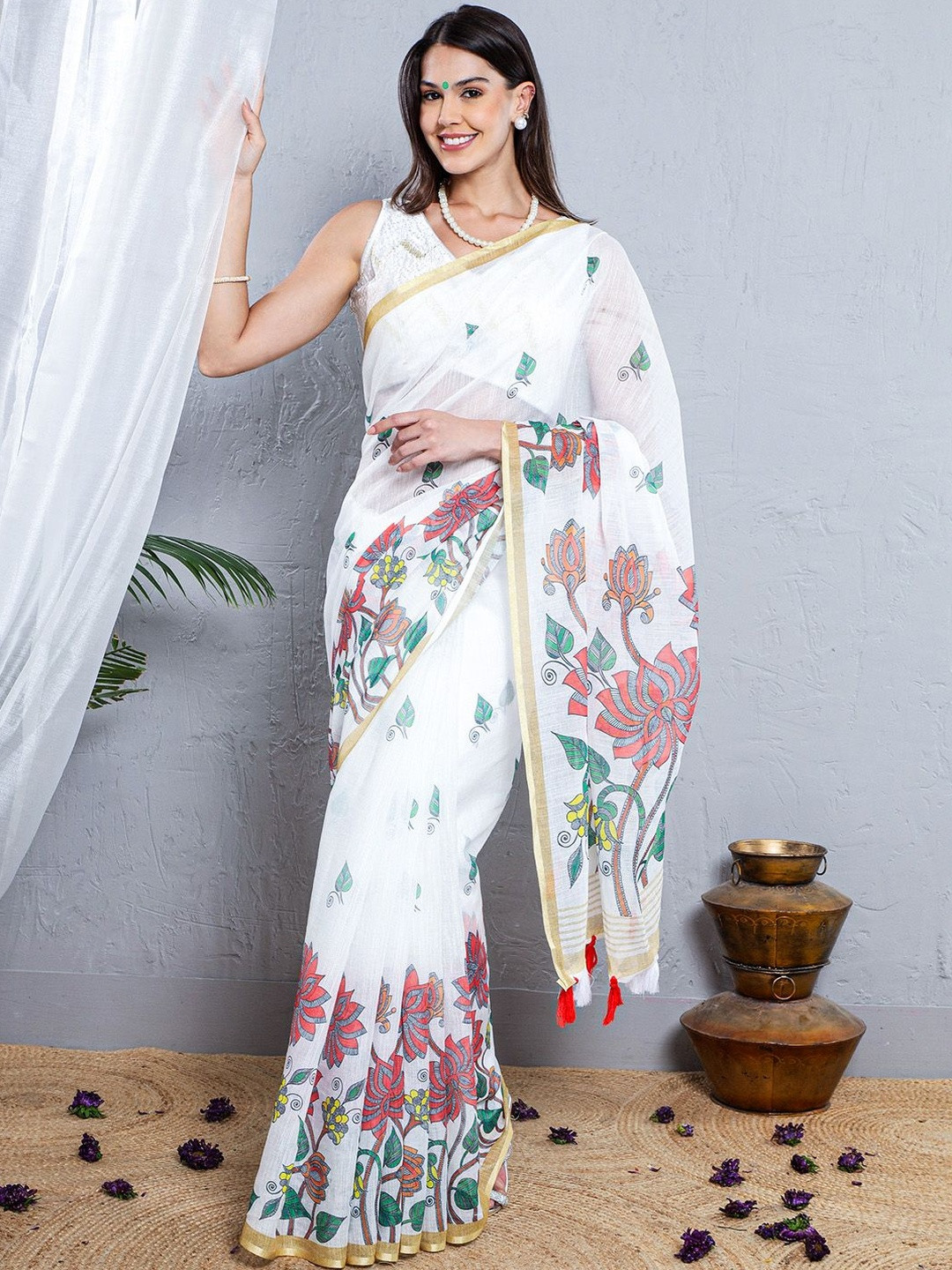 LABEL KASHI Floral Printed Zari Border Pure Linen Saree With An Unstitched Blouse Piece