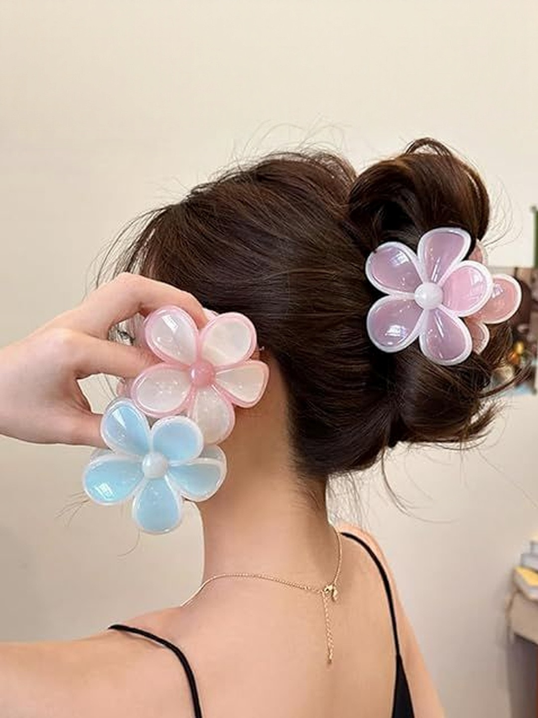 Beauty Flow Women Set of 2 Flower Shape Claw Clip