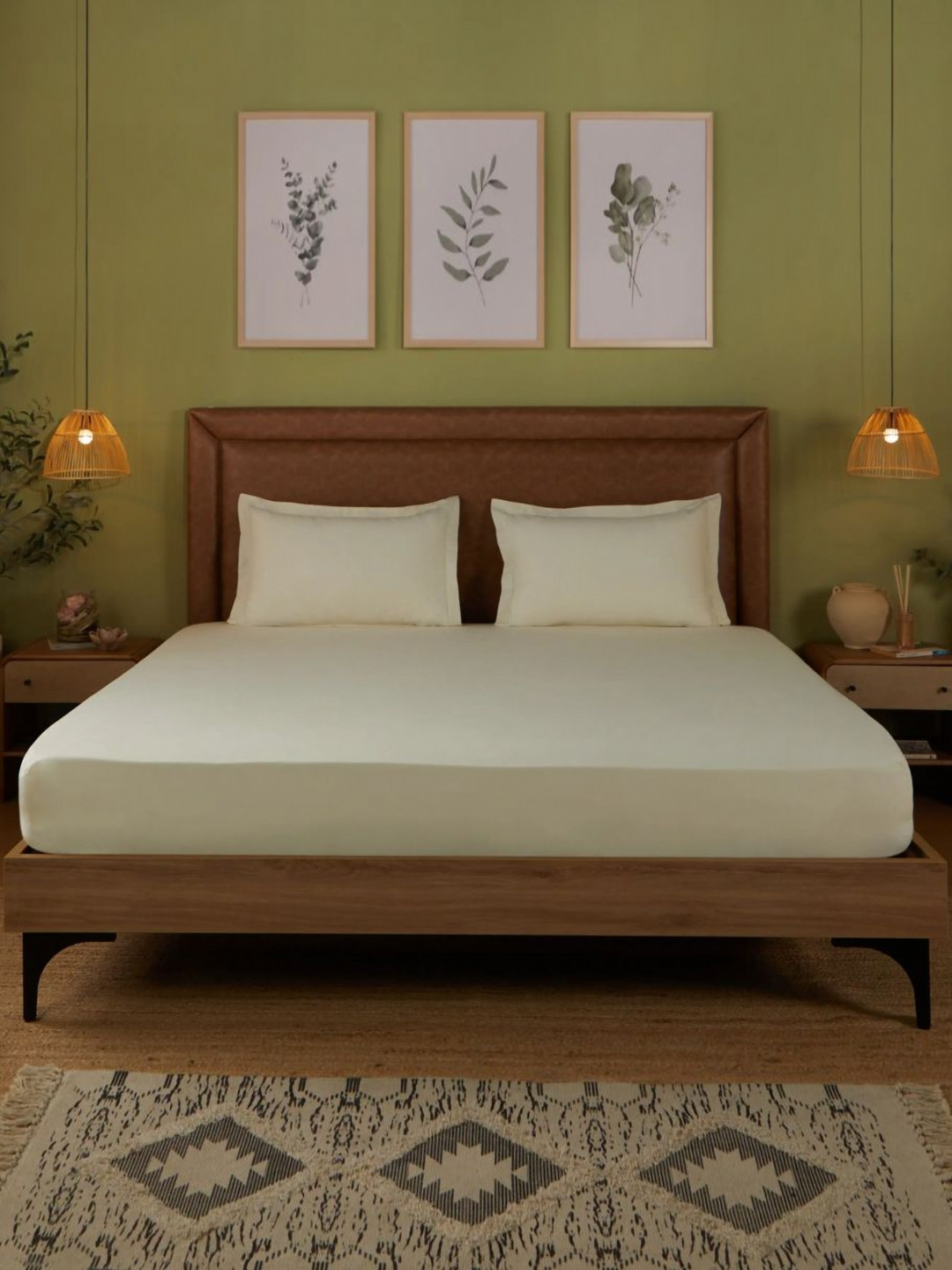 LIVSPACE Paleto Off White Pure Cotton 144 TC Super King Bedsheet Set 2.74 m x 2.74  m