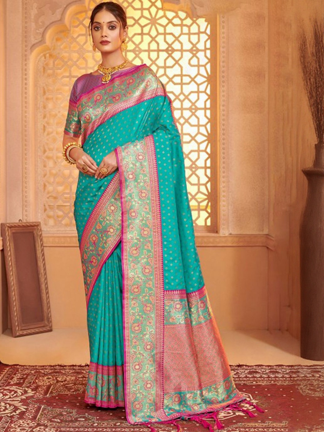 Teal Silk Blend Zari Weaving Saree With Contrast Blouse Piece