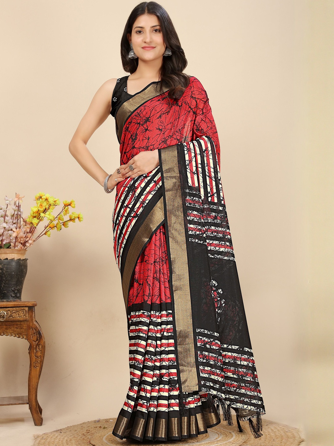 J 6 DESIGNER Baik Saree