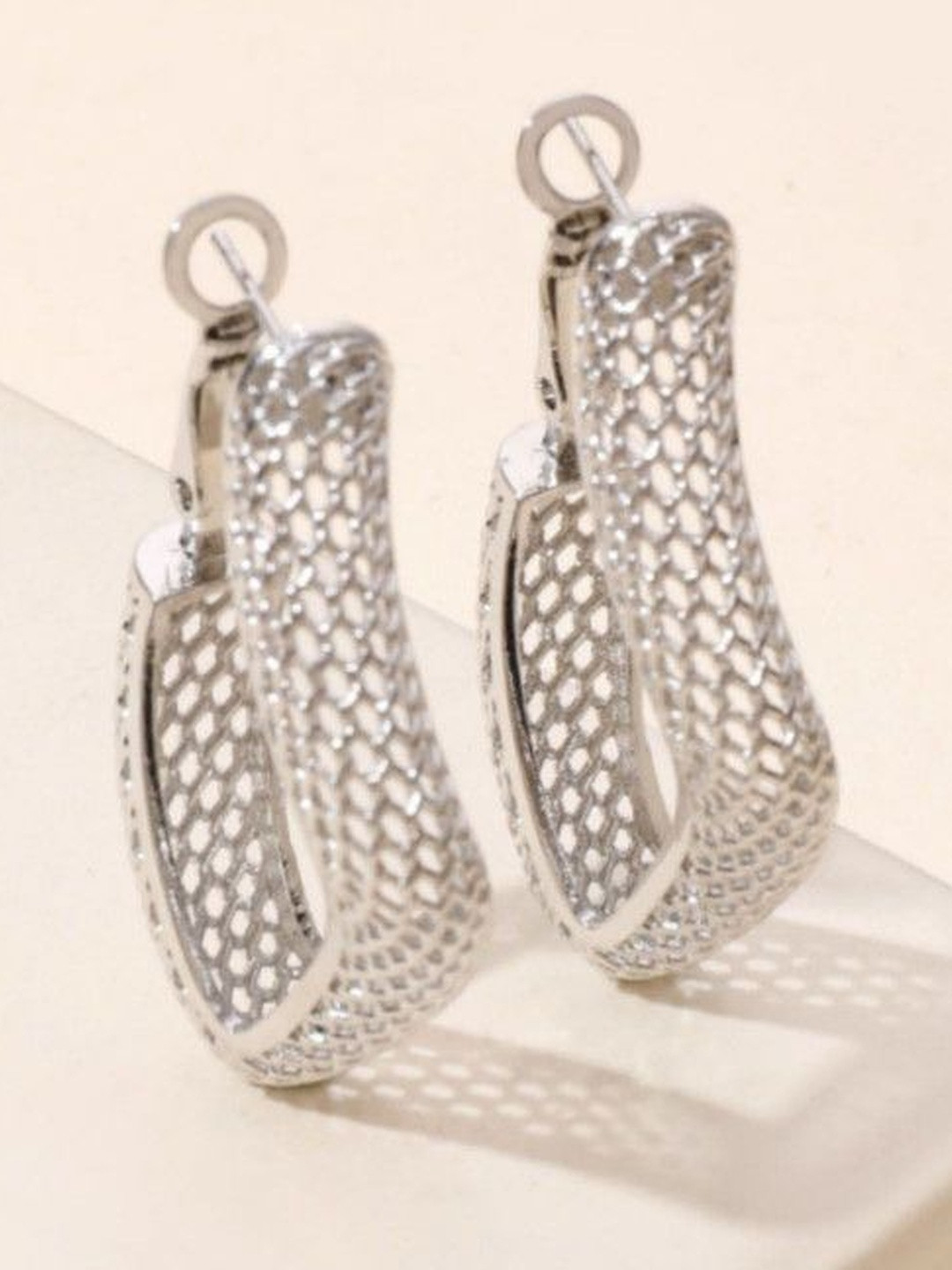 StyleCast Contemporary Classic Hoop Earrings