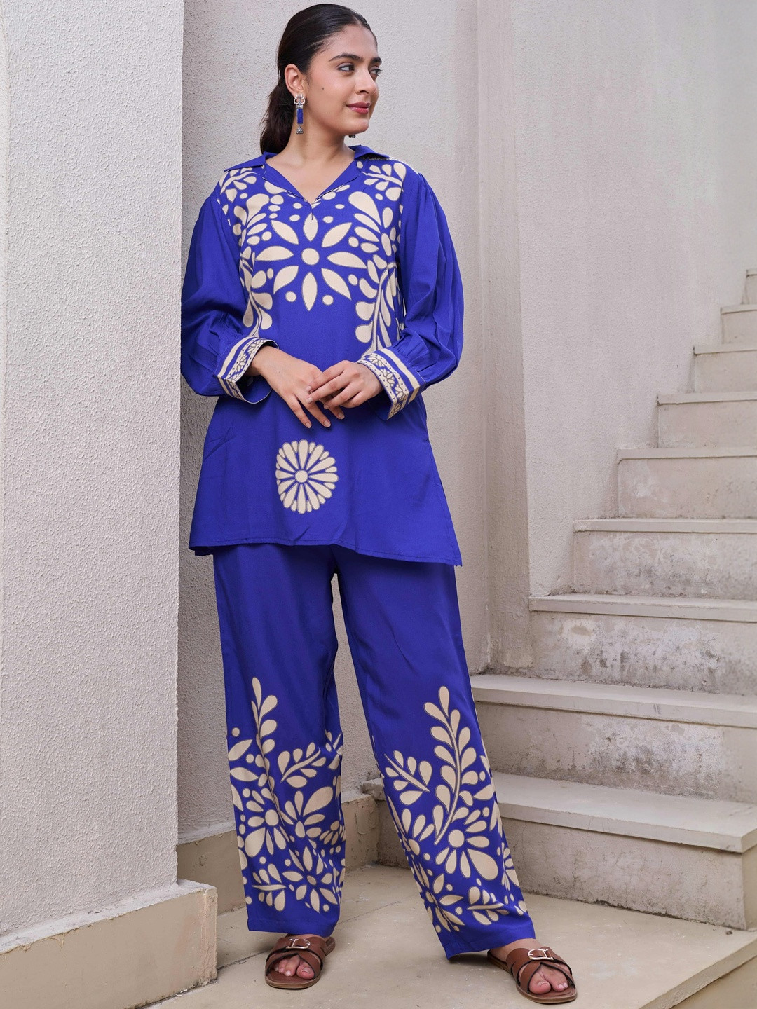 Sangria Women's Blue German Rayon Tunic & 1 Pant Co-Ords Set