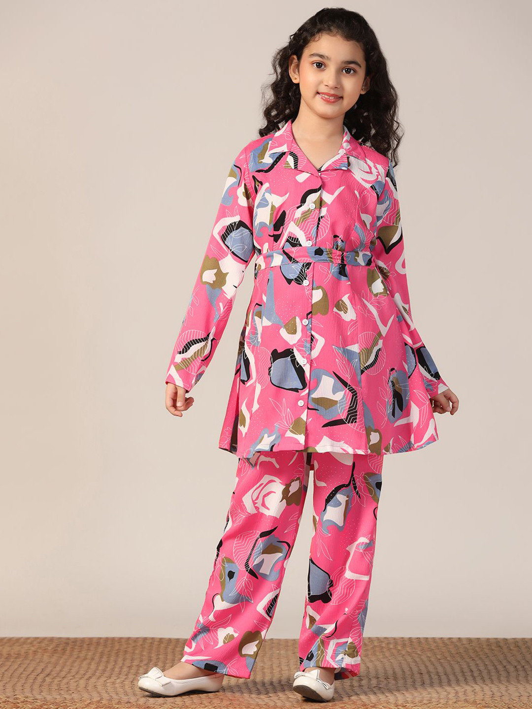 FASHION DREAM Girls Printed Shirt Collar Tunic With Trousers