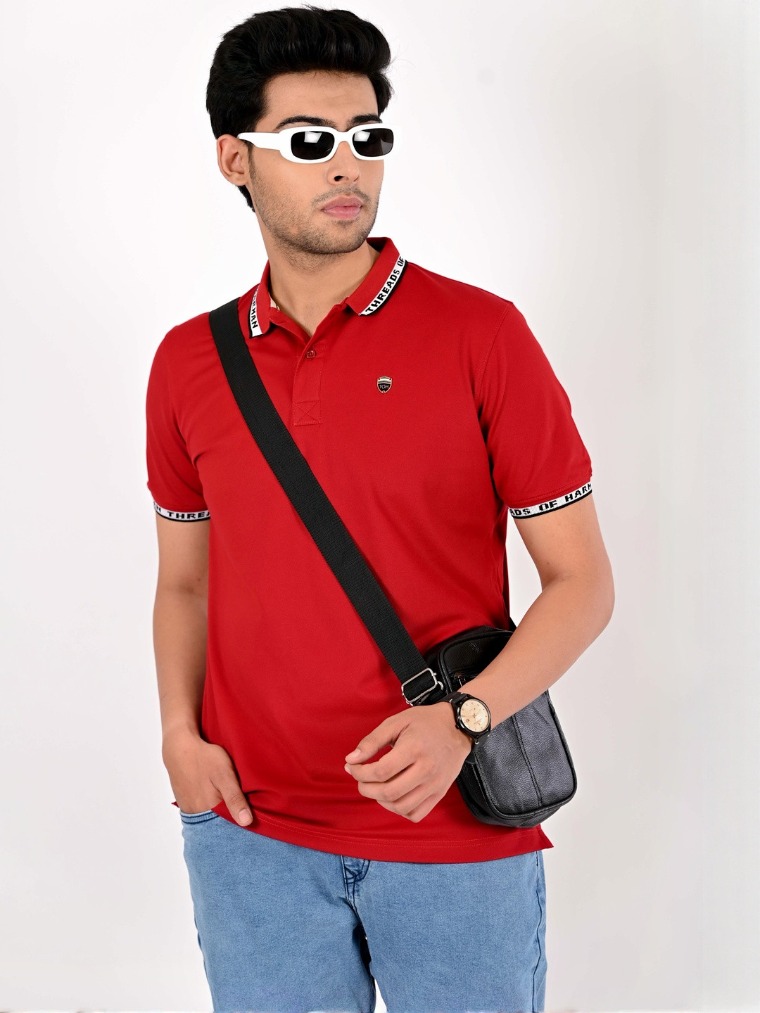 THREADS OF HARMAN Cotton Brand Logo printed Polo Collar T-shirt