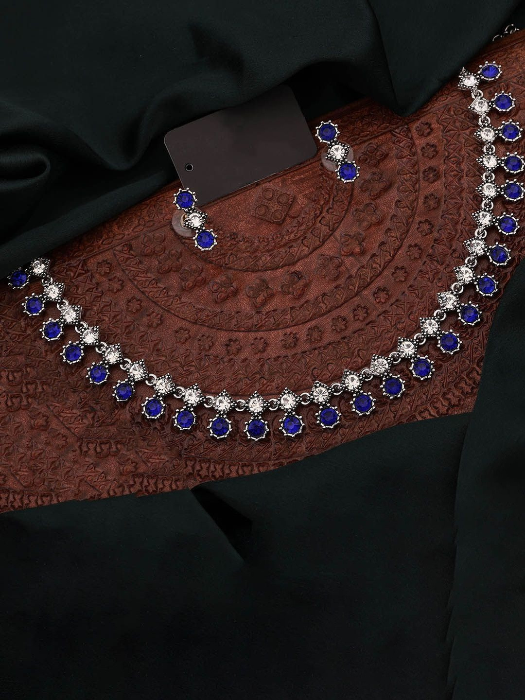 Anouk Women Brass-Plated American Diamond Choker With A Pair of Earrings Jewellery Set