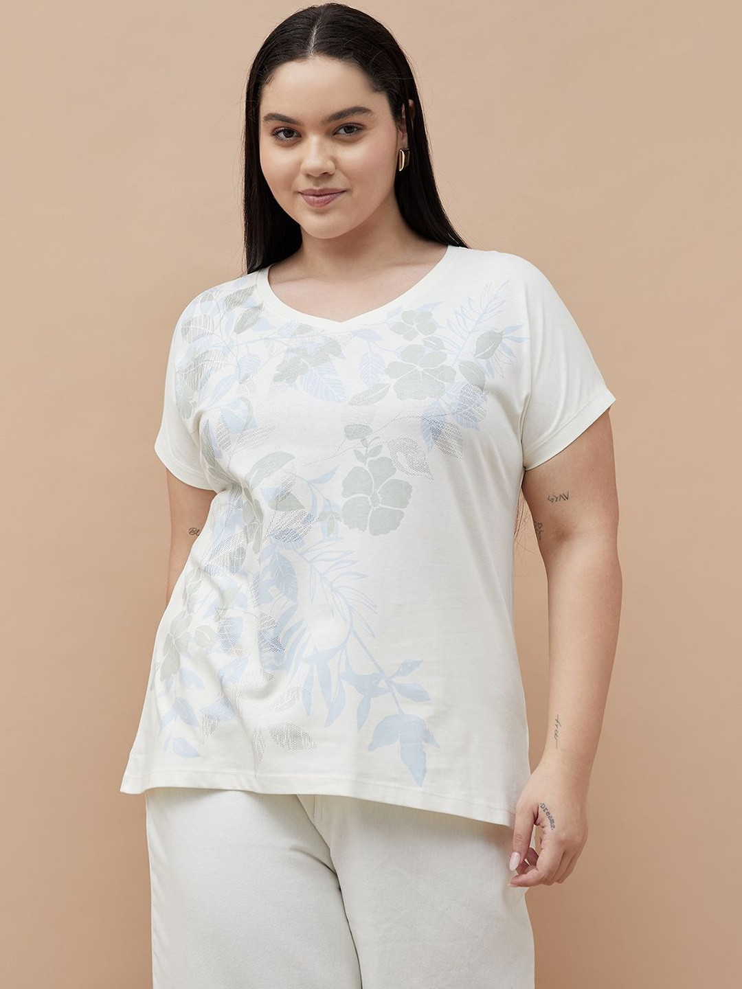 Nexus by Lifestyle Floral Printed V-Neck Cotton Plus Size T-shirt