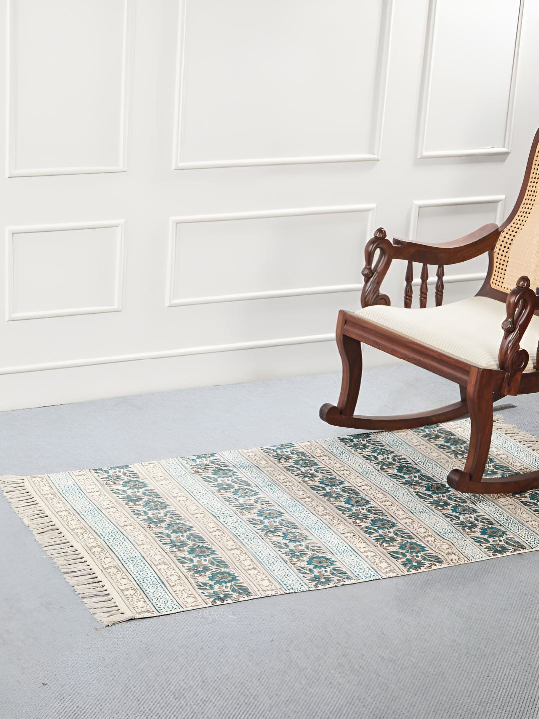 Fabindia Vitha Blue & Off-White Floral Printed Dhurrie