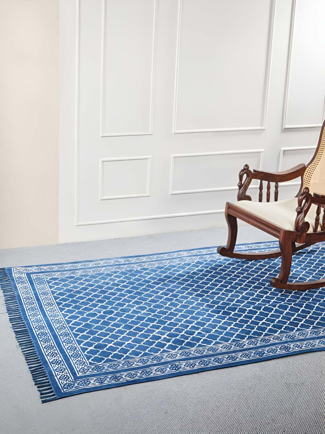 Fabindia Kyra Dabu Blue & White Ethnic Motifs Printed Dhurrie