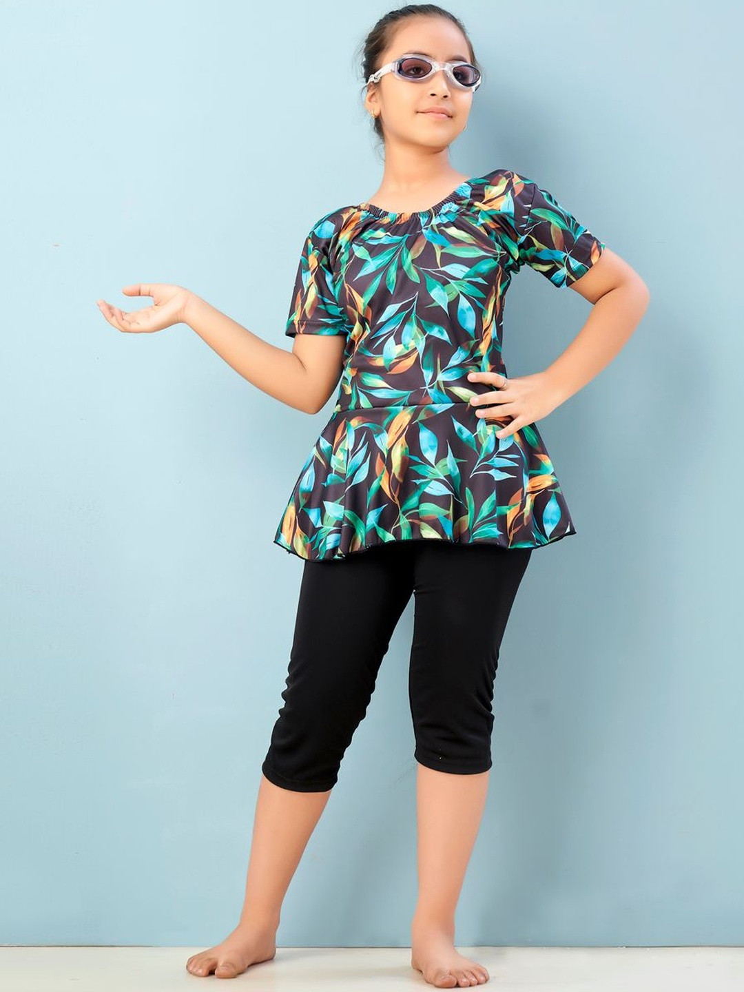 Muhuratam Girls Green & Black Floral Print Nylon Swim Suit With Goggle