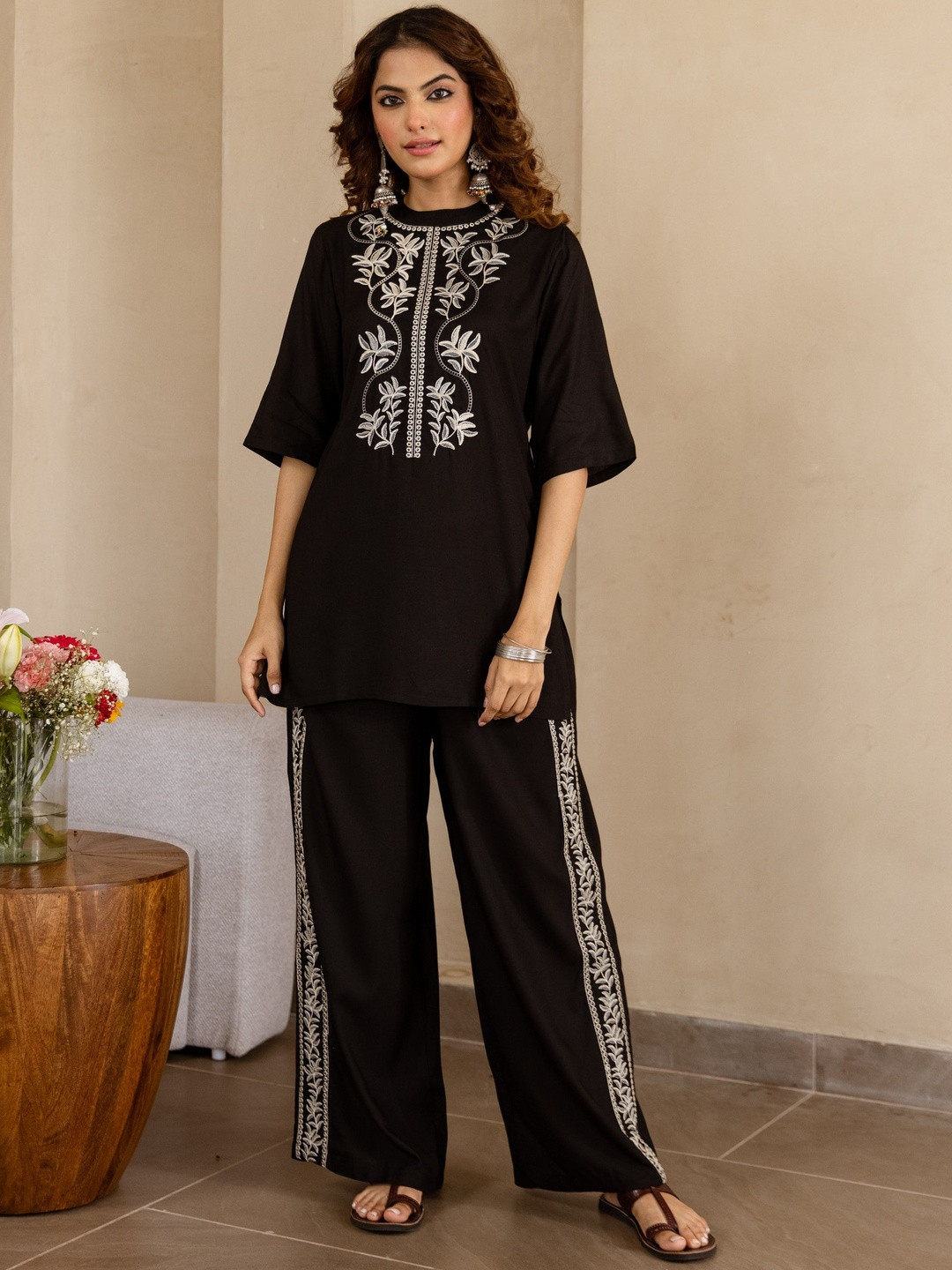 Sangria Women's Black German Rayon Tunic & 1 Pant Co-Ords Set