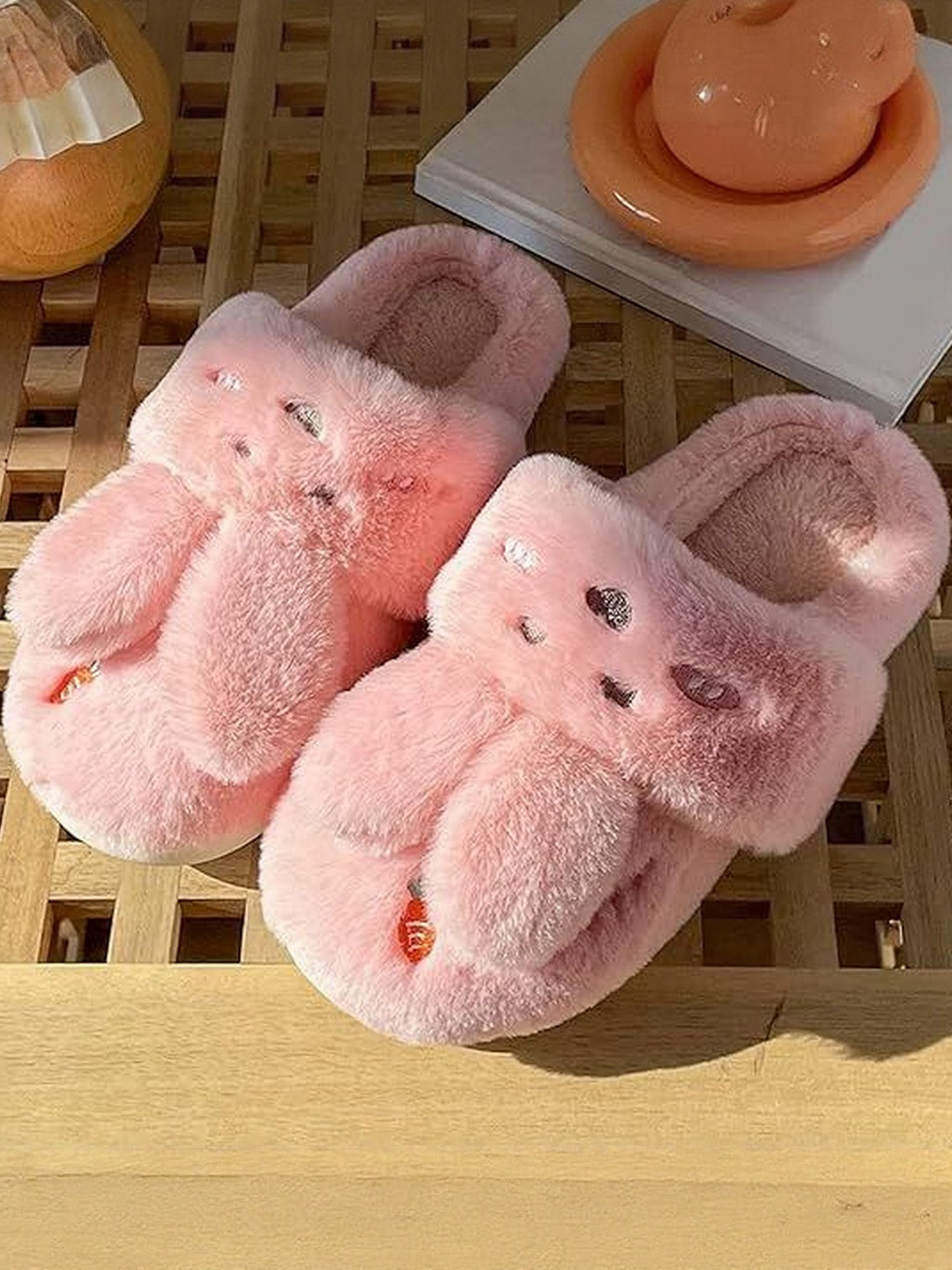 Eleg & Stilance Unisex Bunny Ear Plush Fleece Indoor Slippers