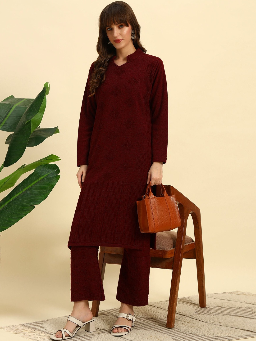 BUDAPEST Woven Design Mandarin Collar Pure Wool Straight Kurta With Trousers