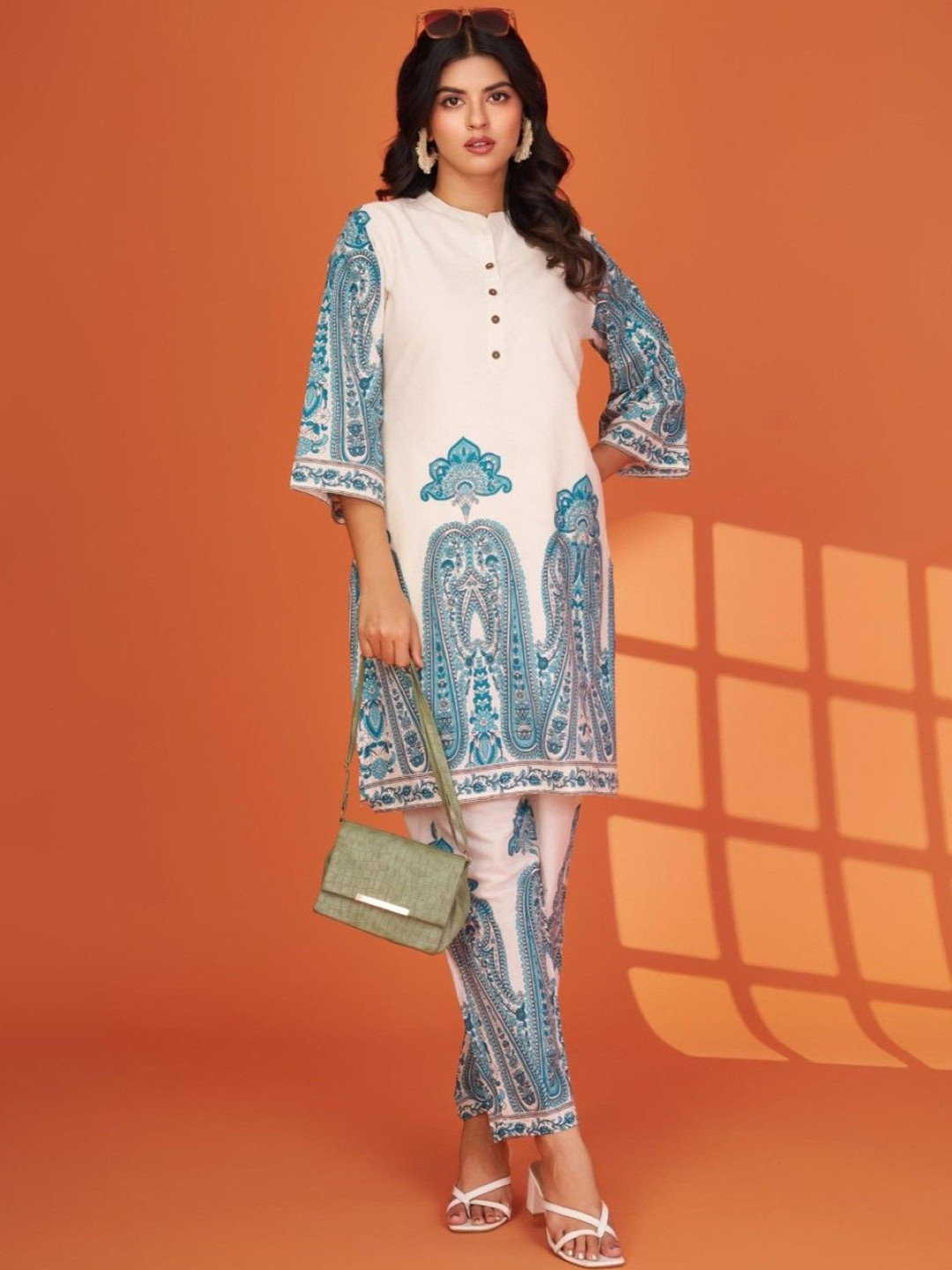 AUTUMN LANE Maurya helium Printed Mandarin Collar Pure Cotton Tunic With Trouser