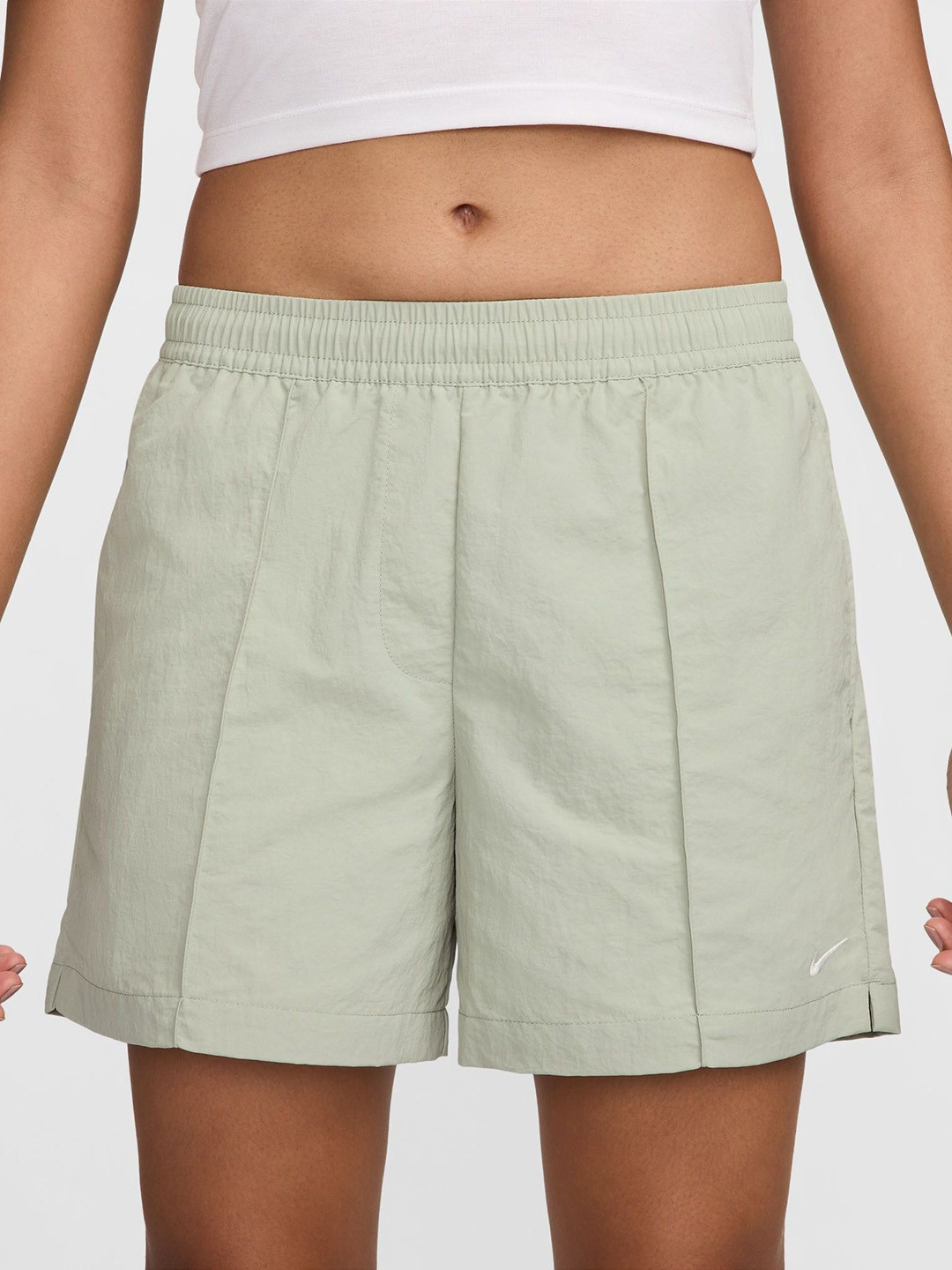 Nike Sportswear Everything Wovens Women's Mid-Rise 12.5cm (approx.) Shorts
