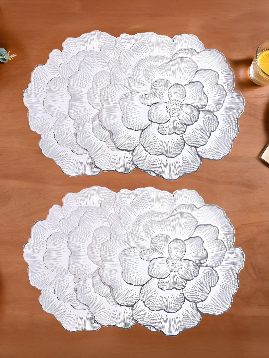 Nestasia Grey & White 6 Pieces Blooming Base Textured Anti-Slip Table Placemats