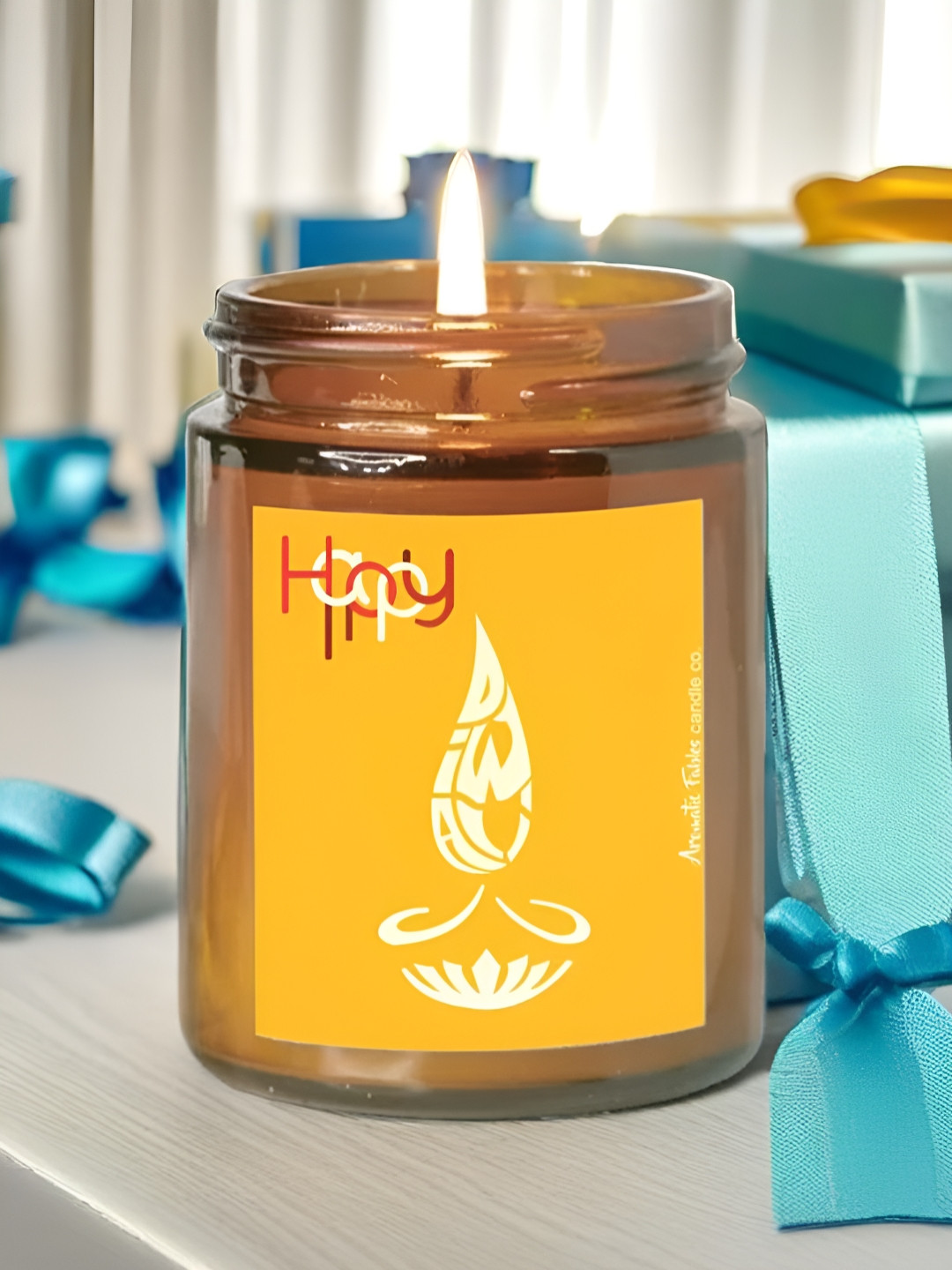 Aromatic Fables White & Yellow Rose Fragrance Jar Candle