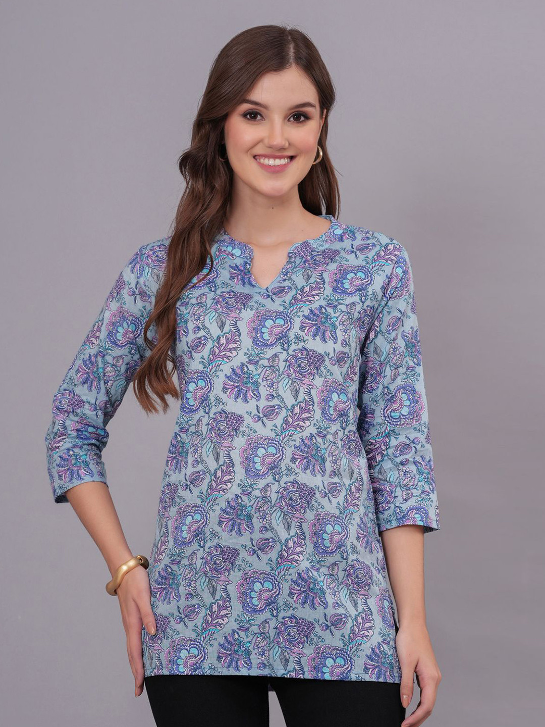 Bachuu Women Floral Printed Pure Cotton Kurti