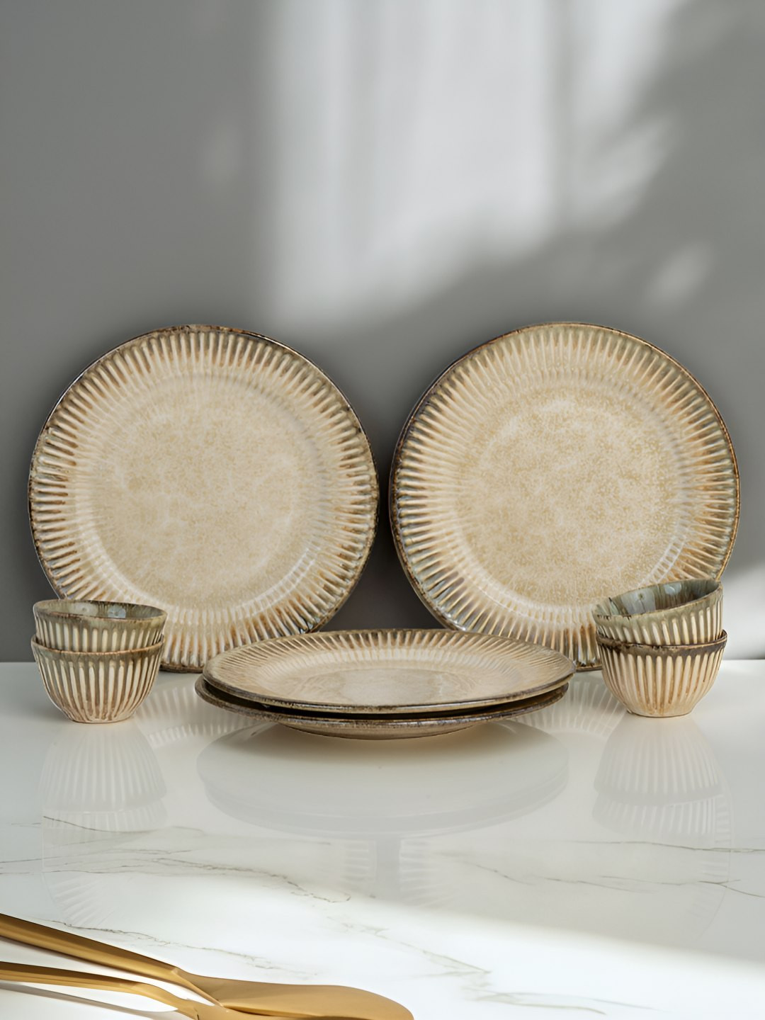 BODHI HOUSE Beige 8 Pieces Textured Ceramic Dishwasher & Microwave Safe Dinner Set