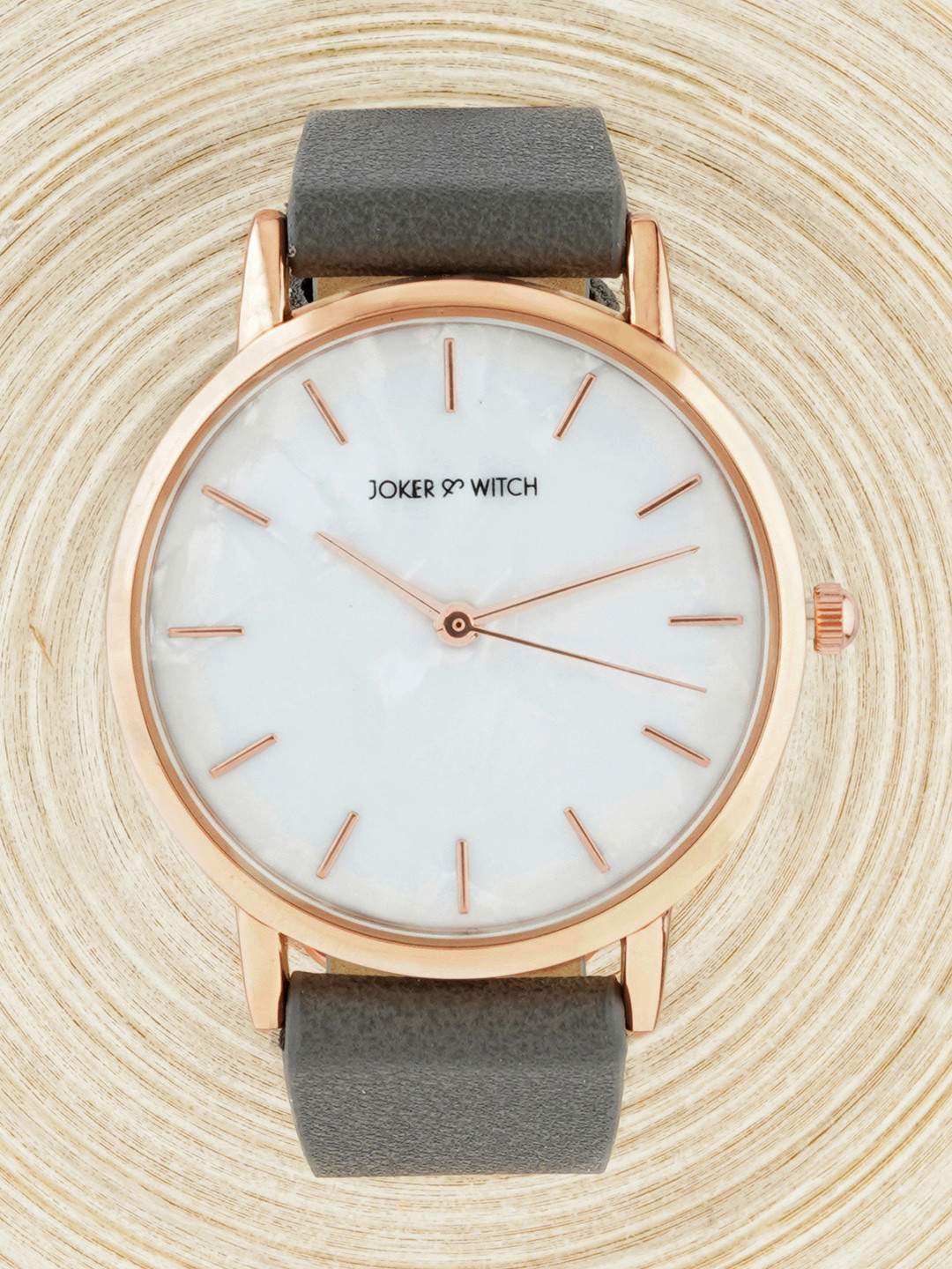 JOKER & WITCH Women White Dial & Grey Leather Straps Analogue Watch AMWW508-Grey