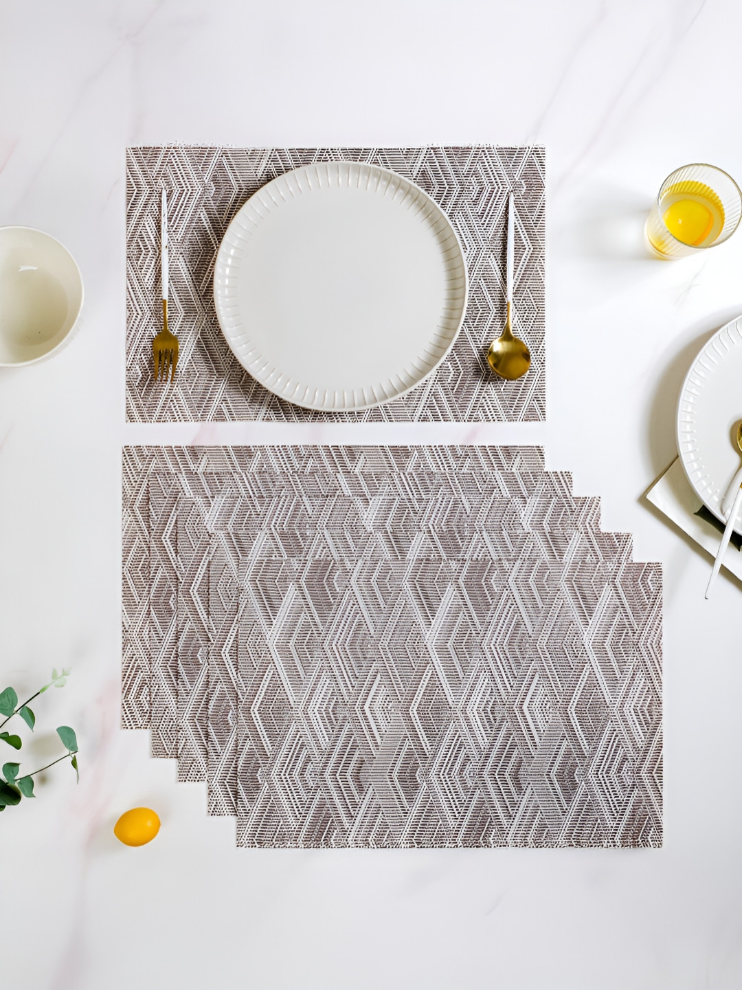 Nestasia Brown & White 6 Pieces Dune Drift Textured Anti-Slip Table Placemats