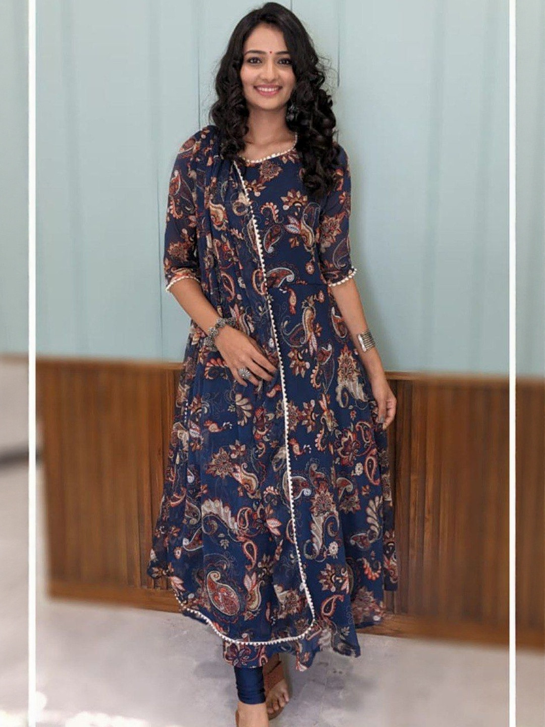 VS MALL Women Printed Gotta Patti Detail A-Line Printed Kurta With Dupatta