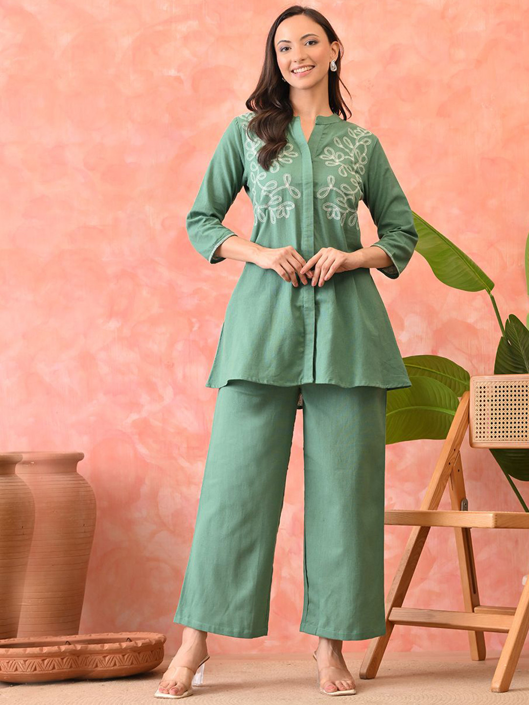 M MARCHLABEL Women Embroidered Pure Cotton Tunic With Trouser Co-Ords