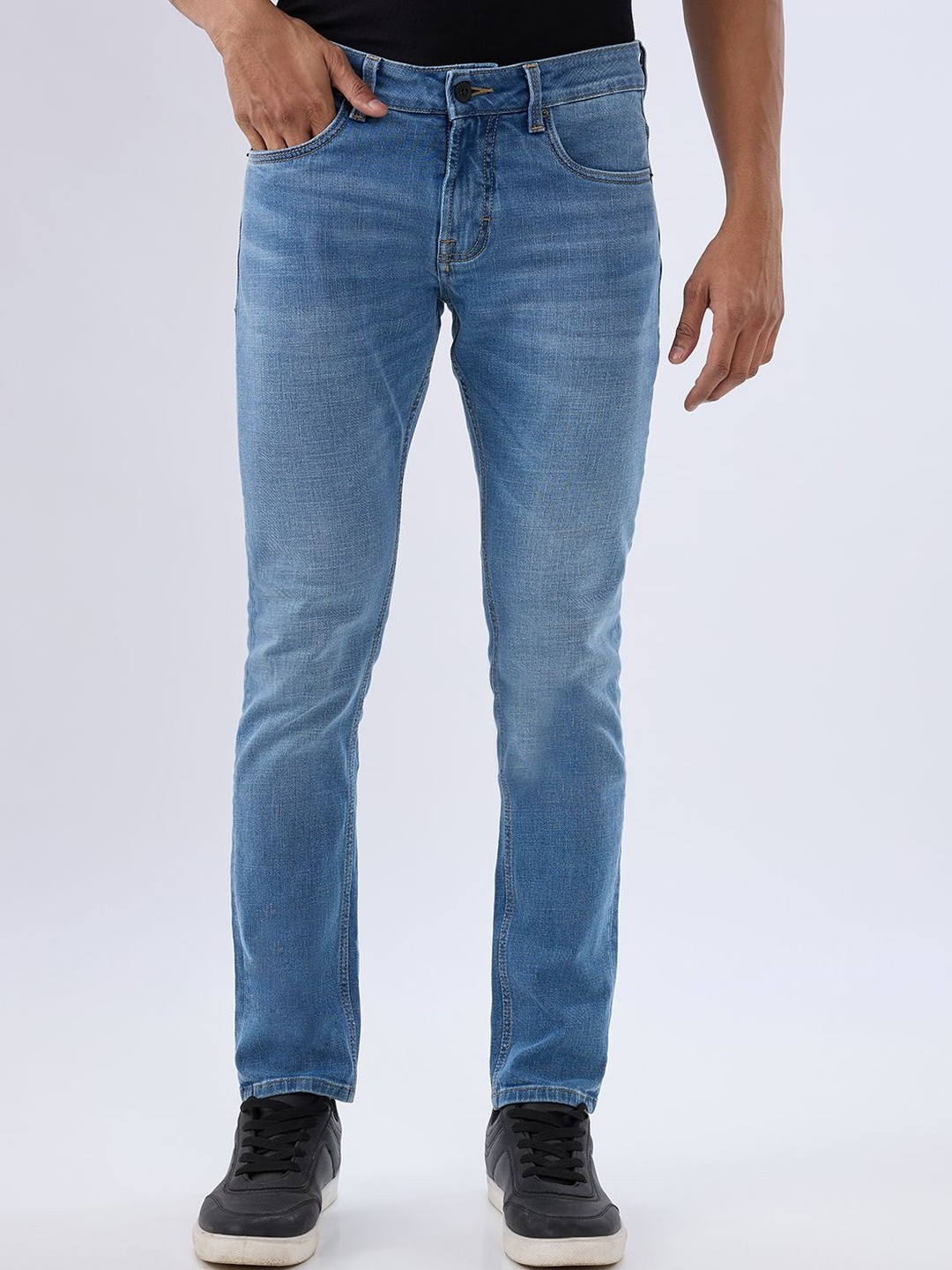 Spykar Light Blue Slim Fit Low Rise Jeans For Men
