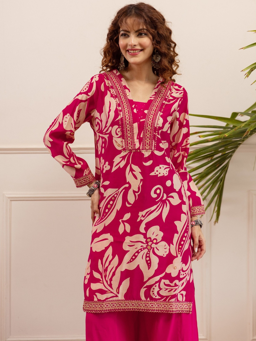 Sangria Women Rani Pink Floral Print Modal Muslin Short Kurta With Palazzo