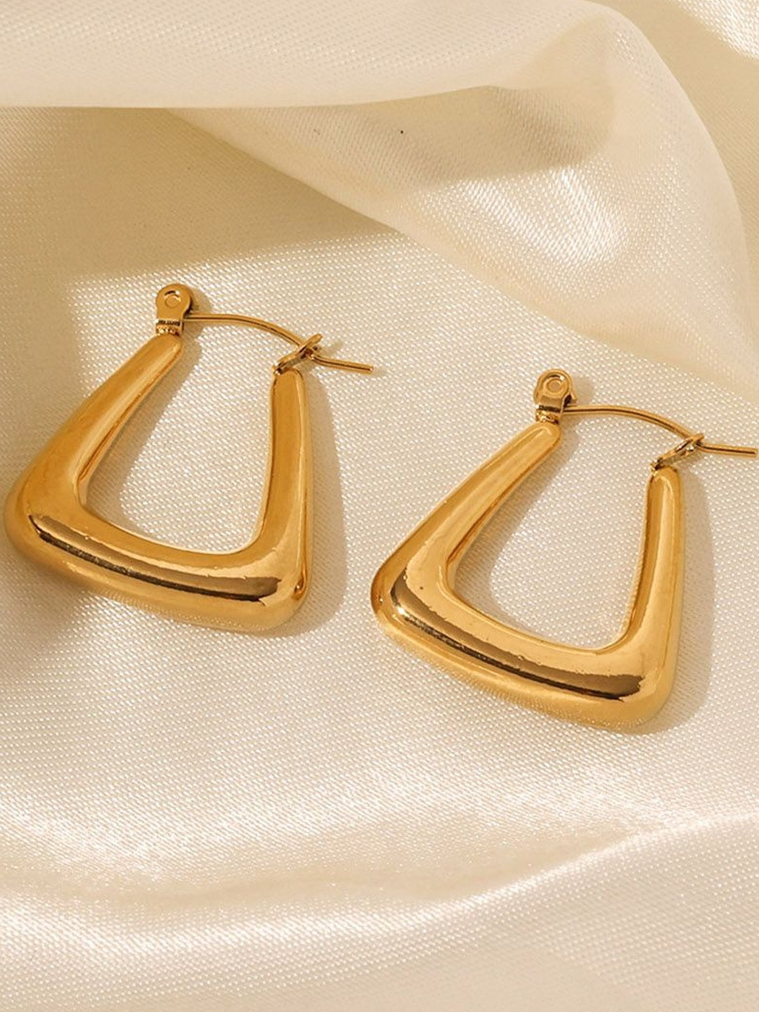 GOLDIWALA Women Minimalist Stainless Steel Hoop Earrings