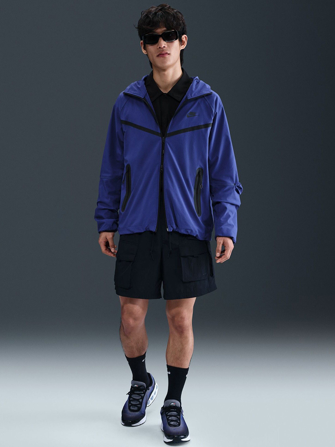Nike Tech Windrunner Men Woven Full-Zip Jacket
