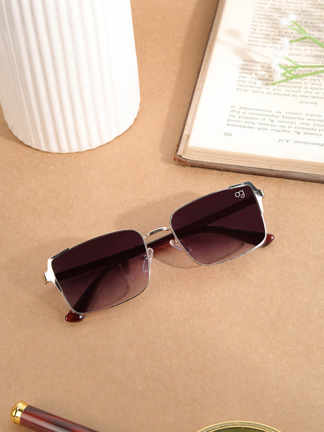 Woggles Unisex Rectangle Sunglasses with UV Protected Lens WOJJ-MR-87630C1