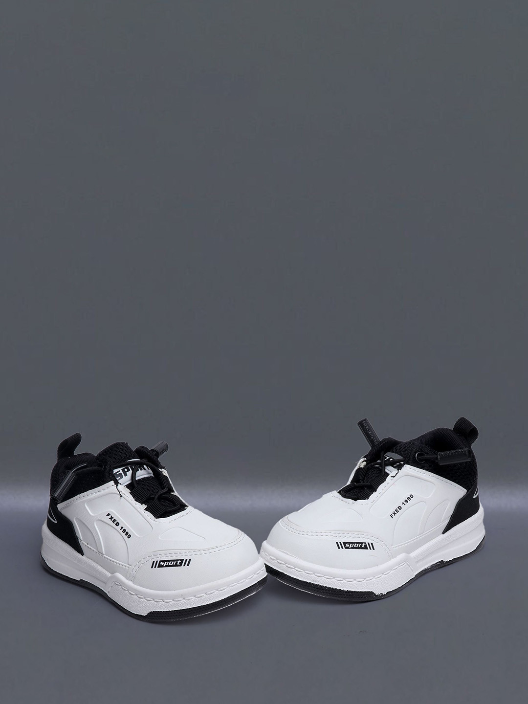 NEW STEPS Kids Round Toe Lace-Ups Sneakers