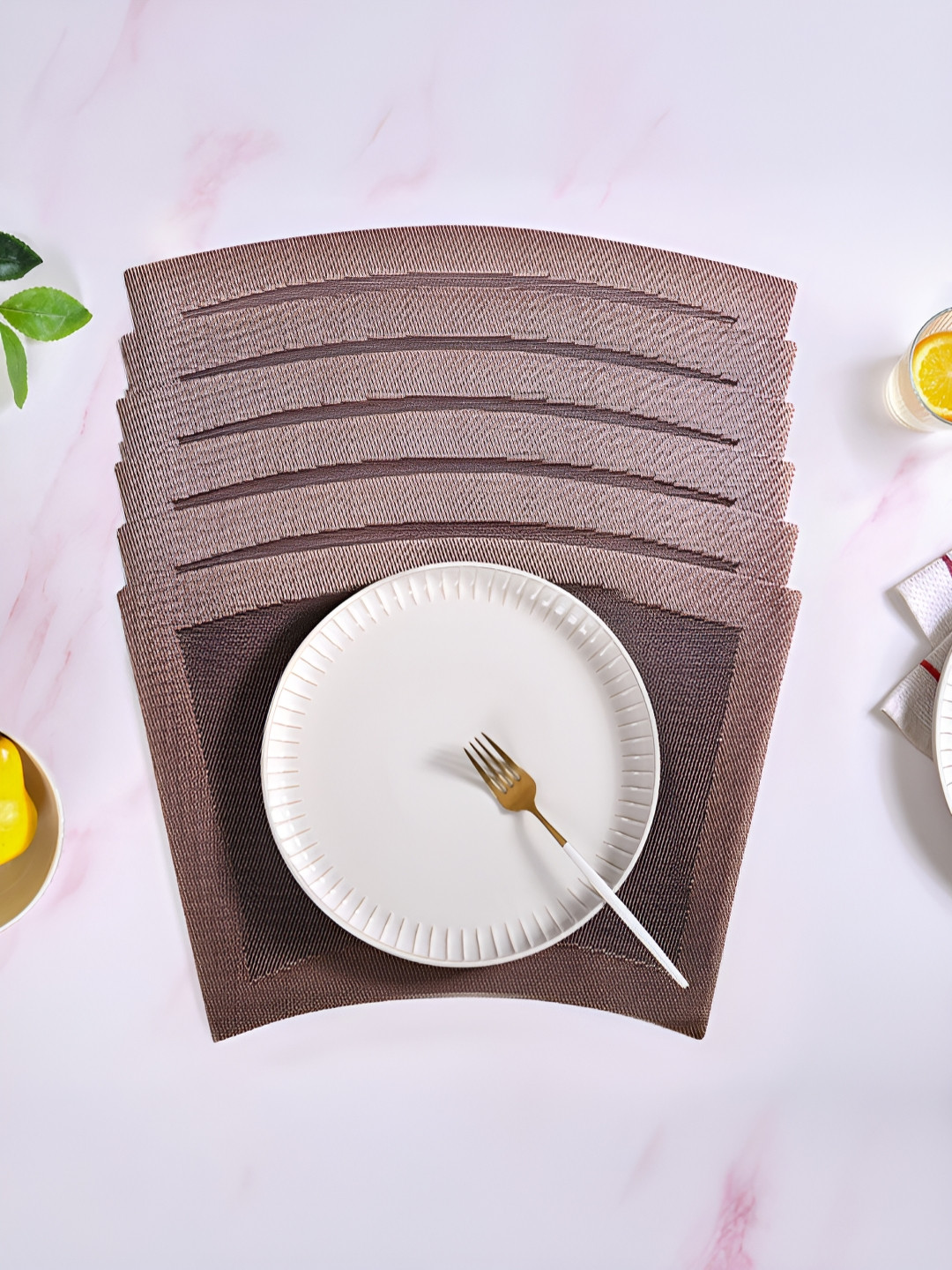 Nestasia Brown & Taupe 6 Pieces Curvy Textured Anti-Slip Table Placemats