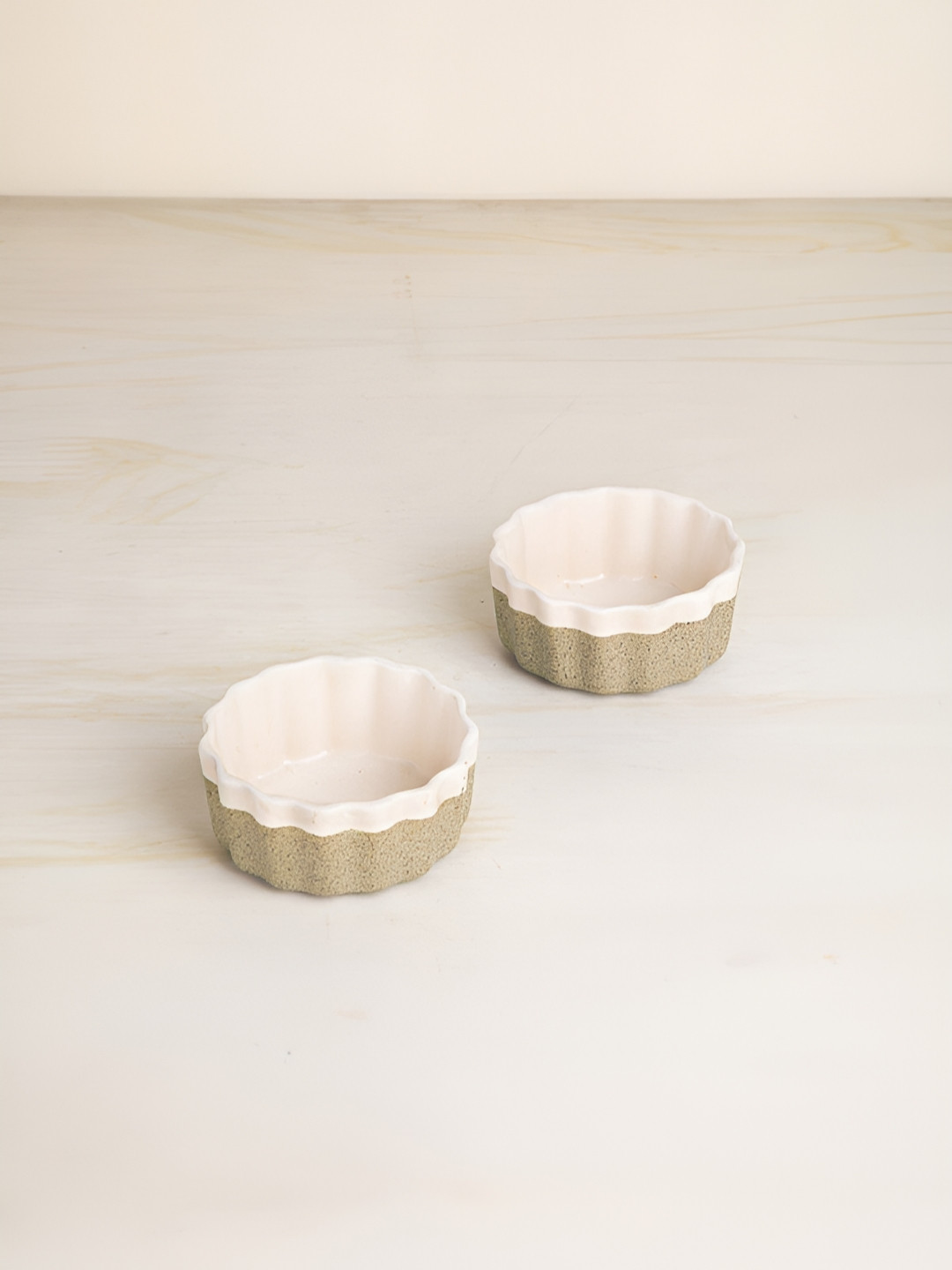 FREEDOM TREE White & Brown 2 Pieces Round Ceramic Ramekin Bowls