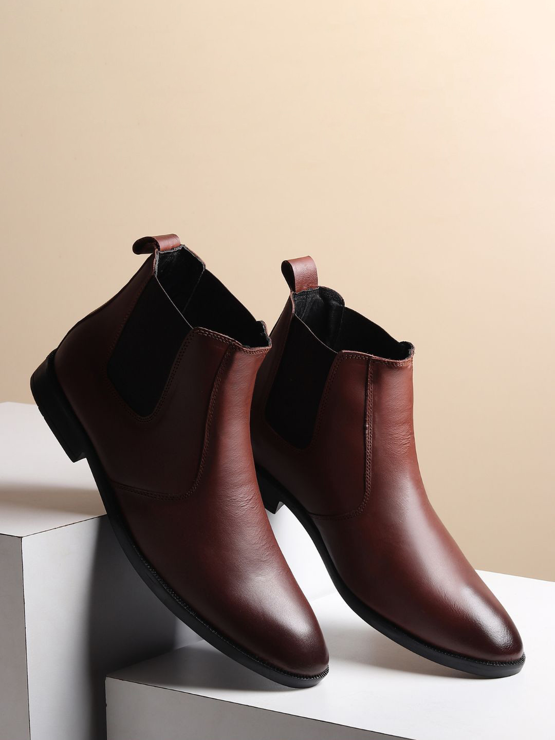 Hayes London Men Blocked Heel Chelsea Boots