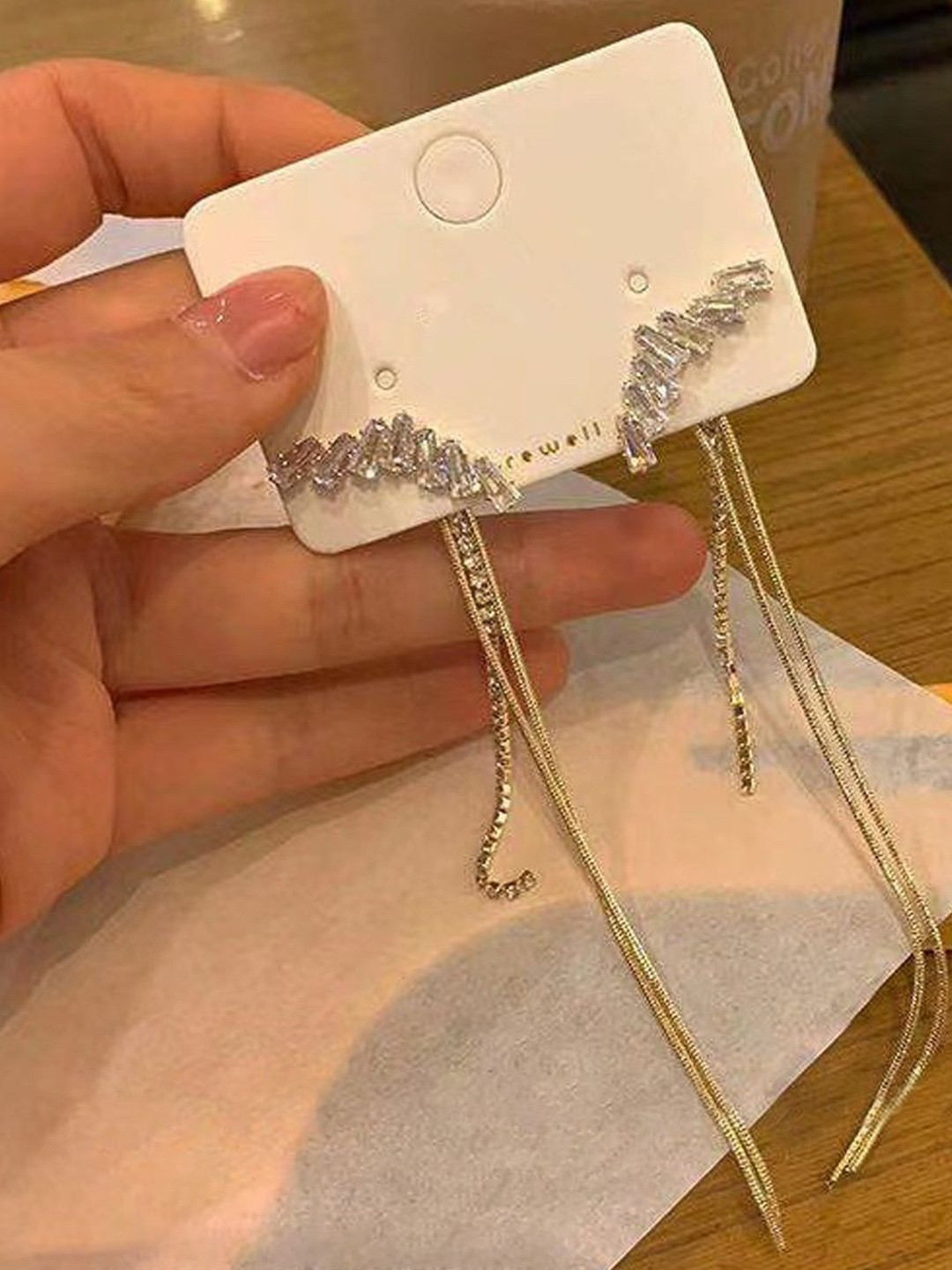 FIMBUL Women Gold Plated Long Chain Dangler Drop Earrings with Sparkling Stones