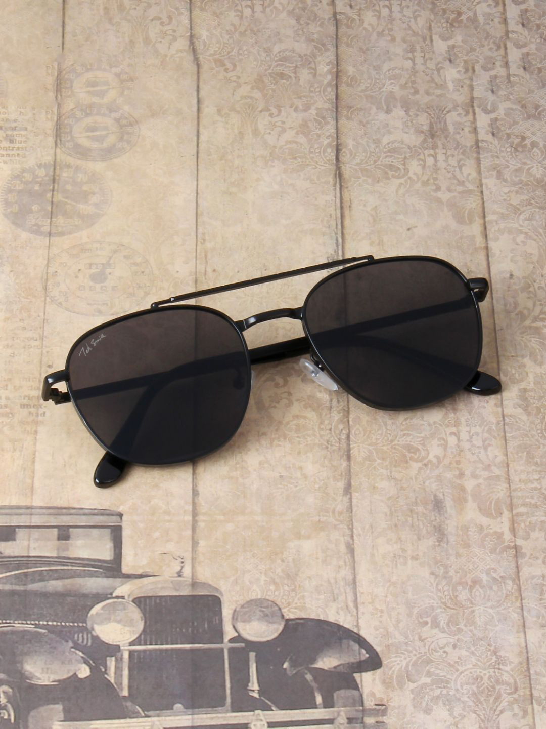 Ted Smith Unisex Aviator Black Sunglasses With UV Protected Lenses