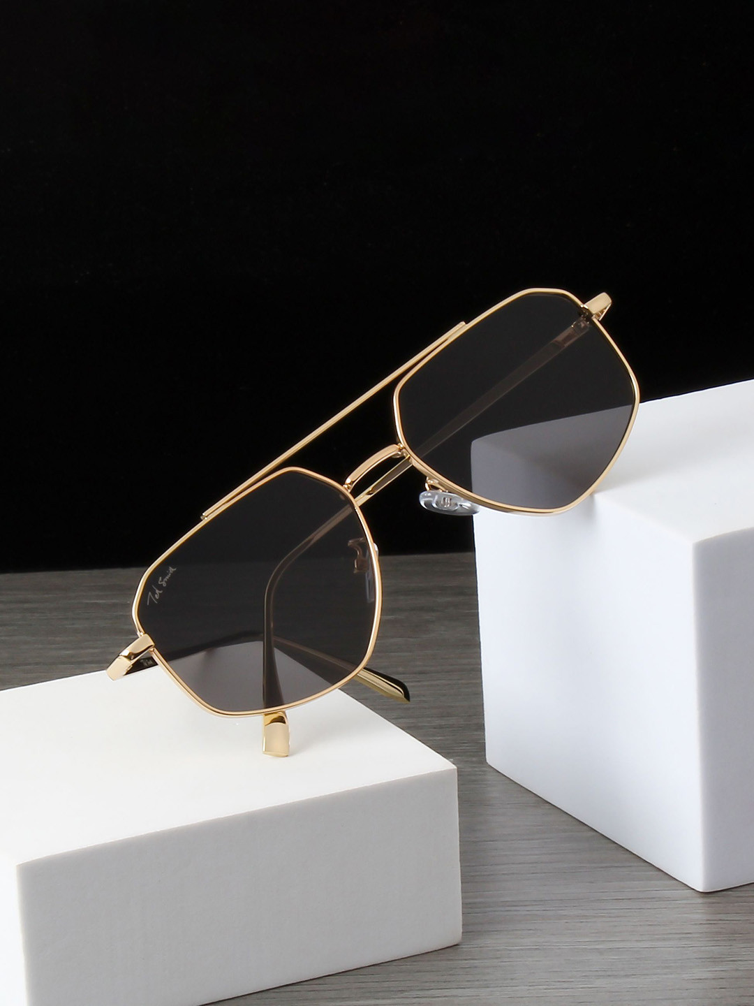 Ted Smith Unisex Aviator Rhombus Gold Black Sunglasses With UV Protected Lenses