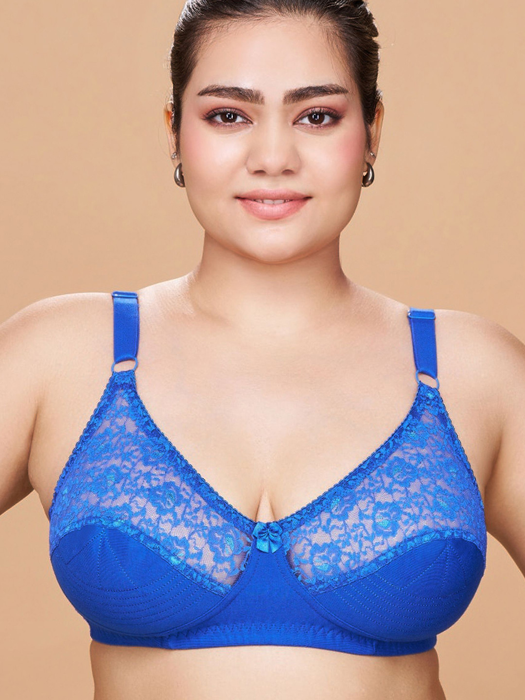 Sztori Floral Lace Full Coverage Cut and Sew Everyday Bra