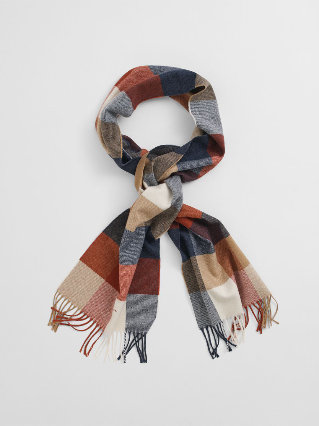 GANT Men Checked Woollen Scarf With Tasselled Border