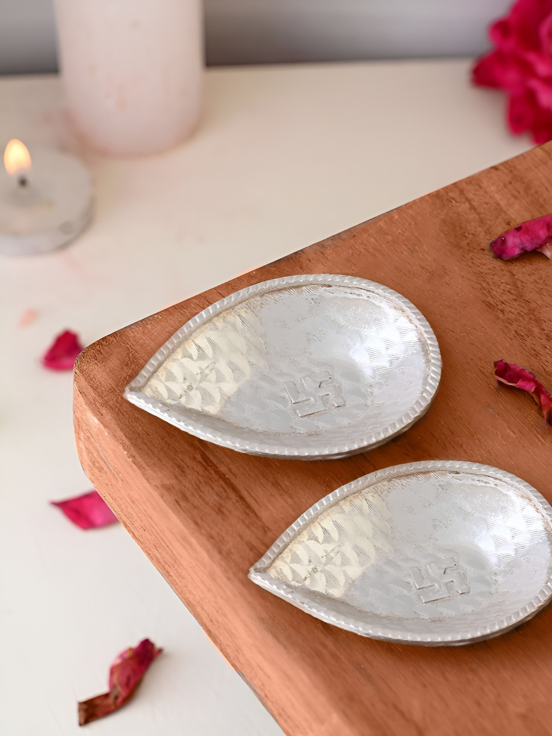Voylla  Grey 2 Pieces Textured 92.5 Sterling Silver Diyas