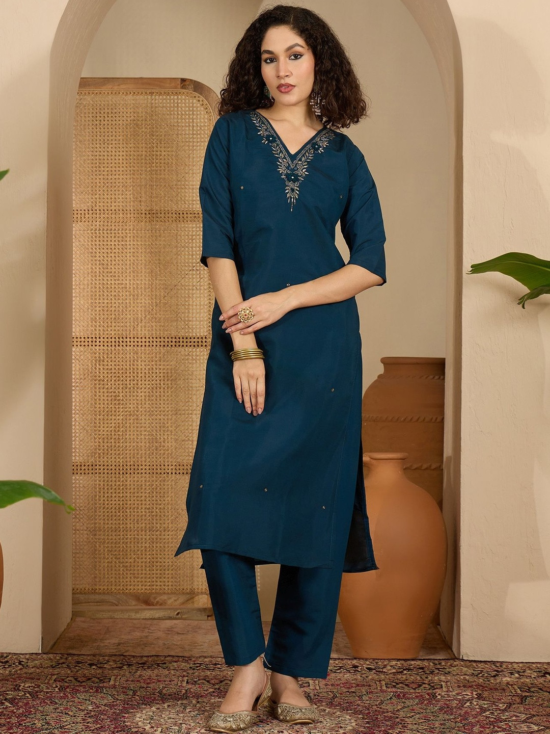 Sangria Ethnic Motifs Yoke Design V-Neck Beads and Stones Kurta With Trousers & Dupatta