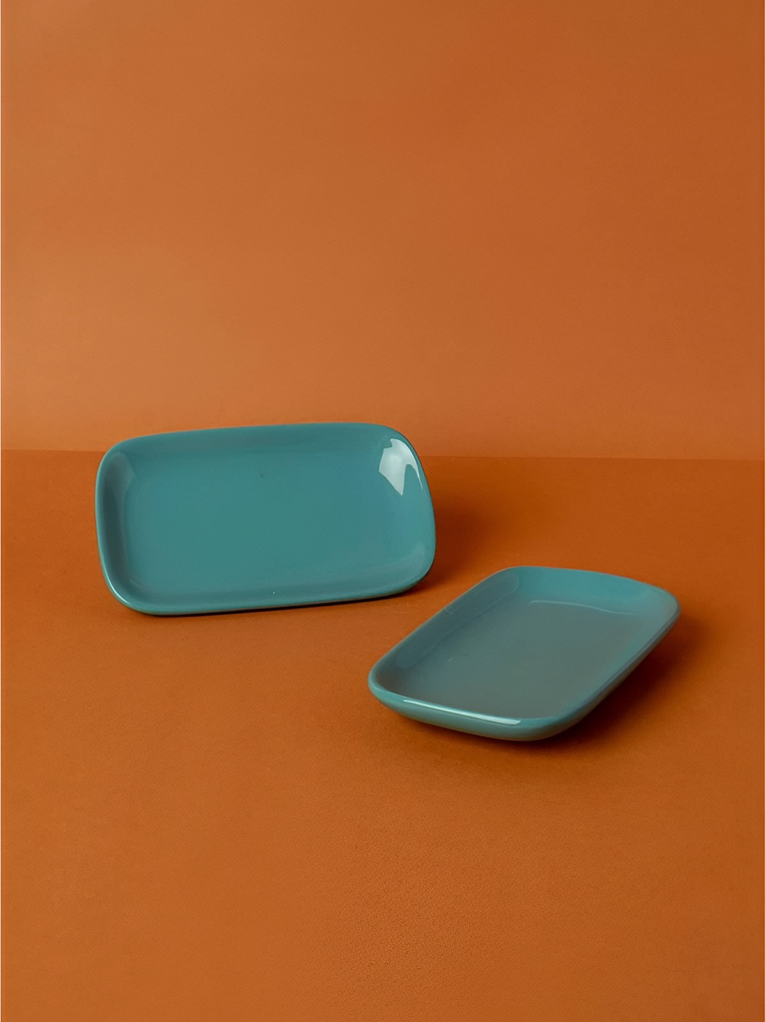 FREEDOM TREE Color Pop Blue 2 Pieces Ceramic Glossy Plates