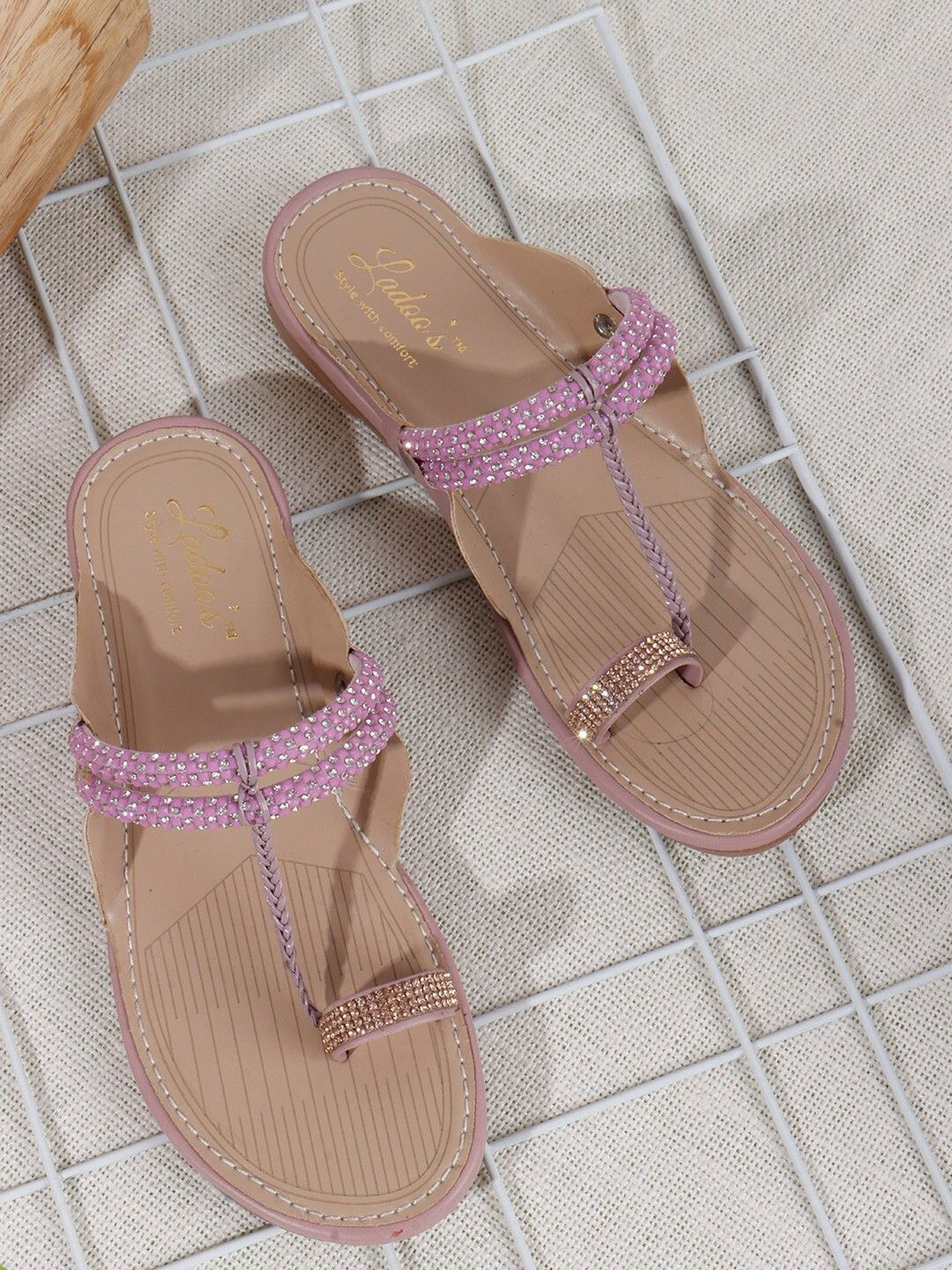 LADOO'S Women Embellished One Toe Flats