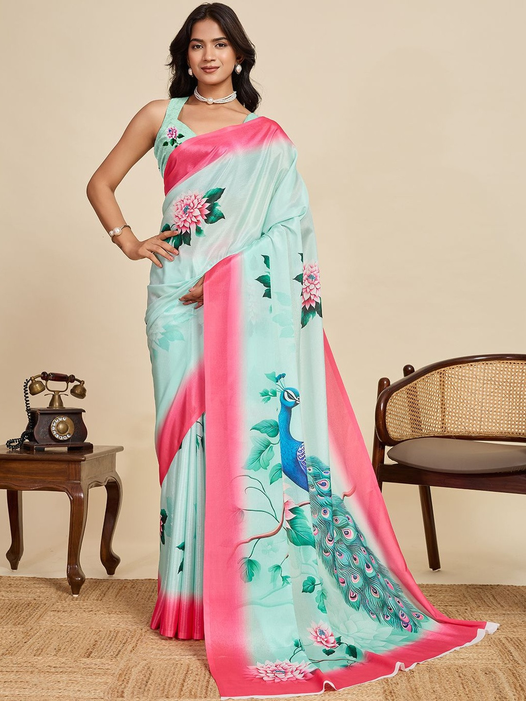 NIWAA Floral Pure Chiffon Designer Saree With Blouse Piece