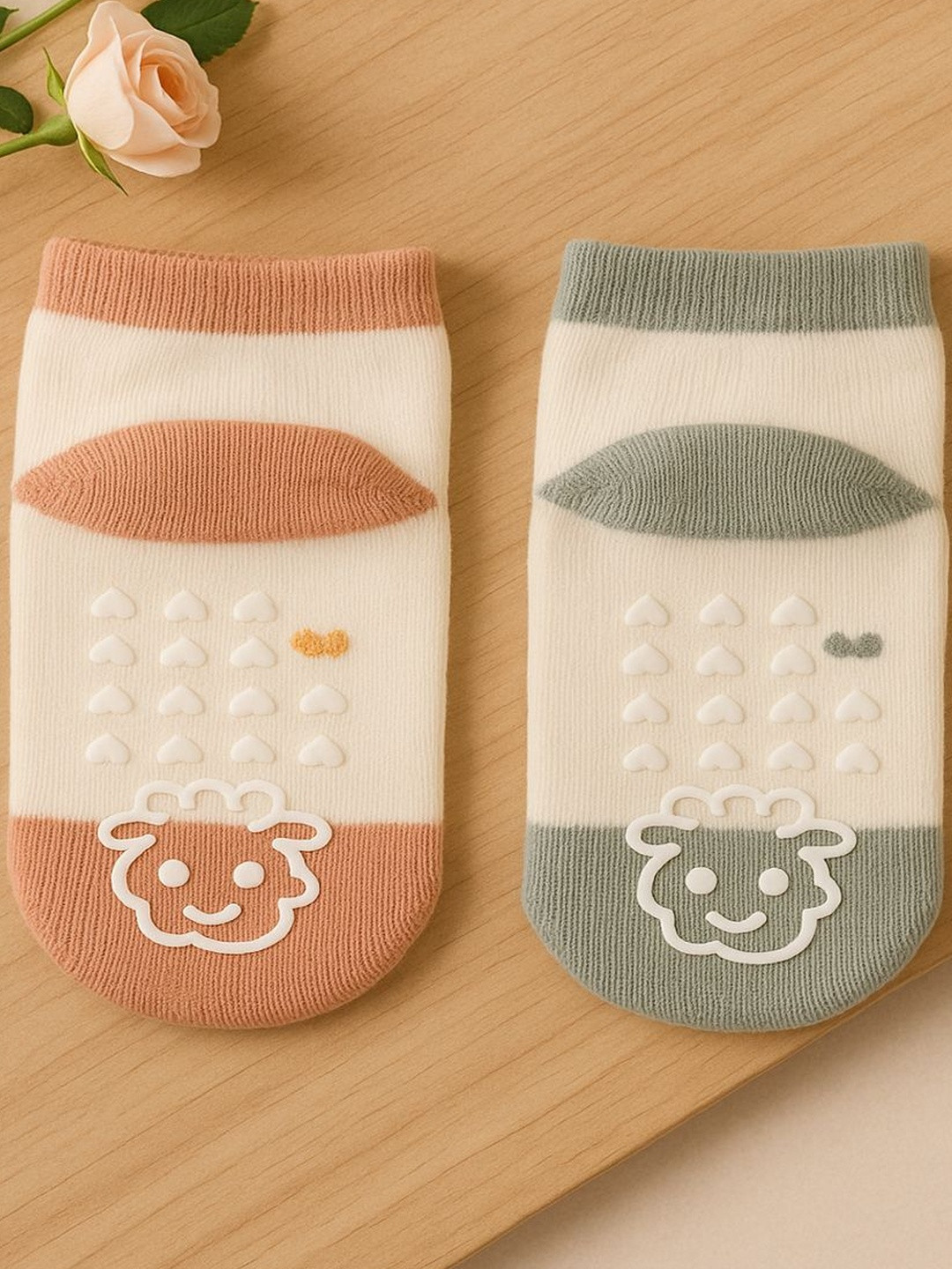 CORTICA Kids Pack Of 2 Heart Shaped Cotton Socks