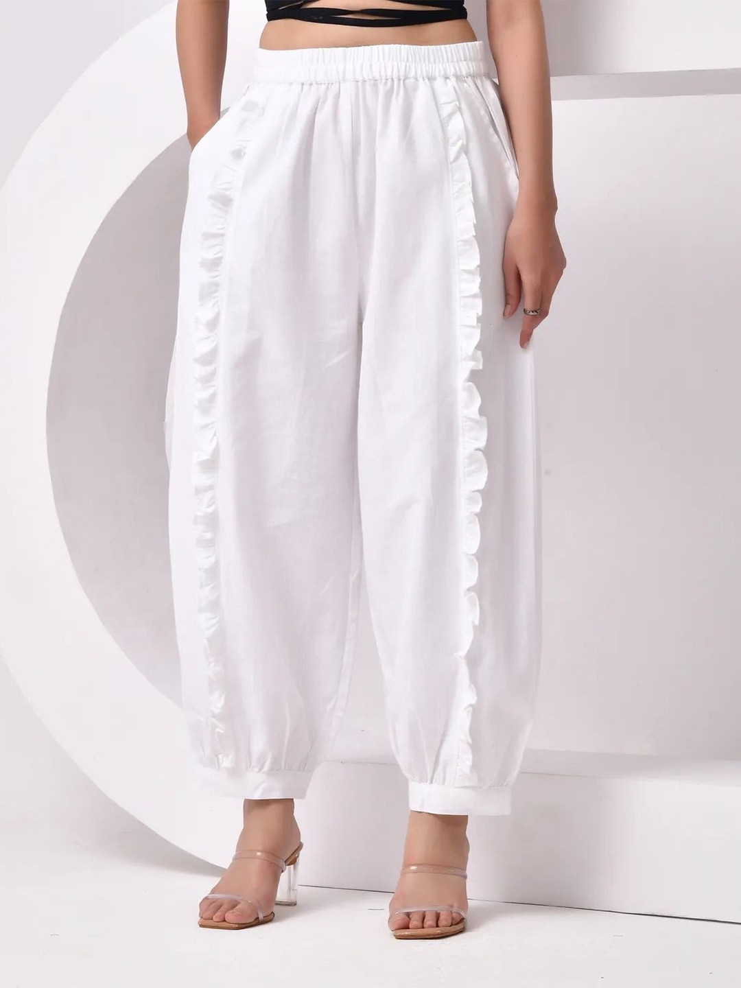 SIDDHO HUM Women Loose Fit High-Rise Trouser