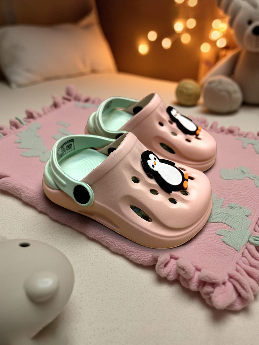 Binos Kids Solid Rubber Clogs